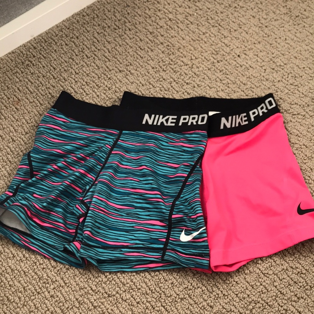 Athletic shorts